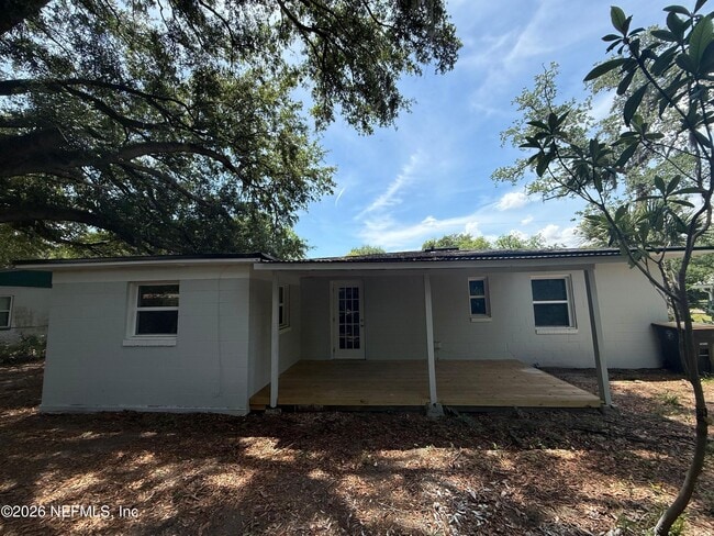 Building Photo - 5141 Corsair Ave