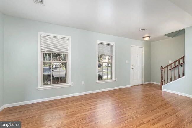 Building Photo - 109 Hunters Ridge Dr