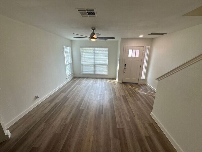 Building Photo - Beautiful Two-Story Leander Home with Dual...