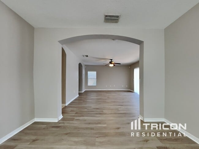 Building Photo - 3606 Heron Island Dr