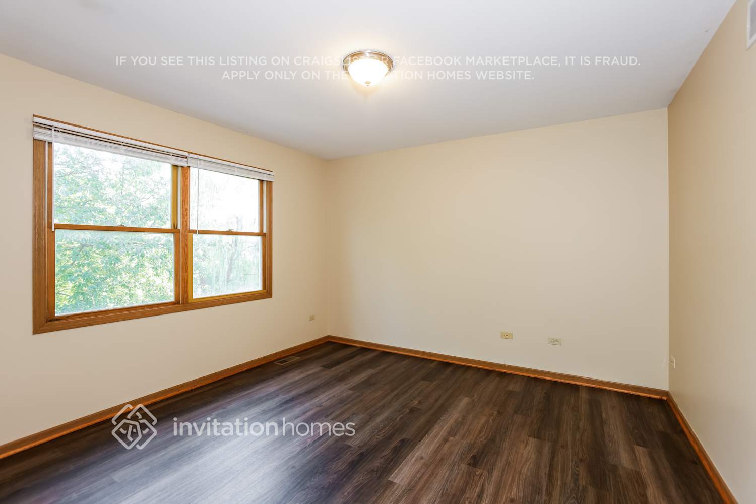 Building Photo - 1714 Great Falls Dr