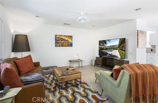 Building Photo - 555 S Thornhill Rd