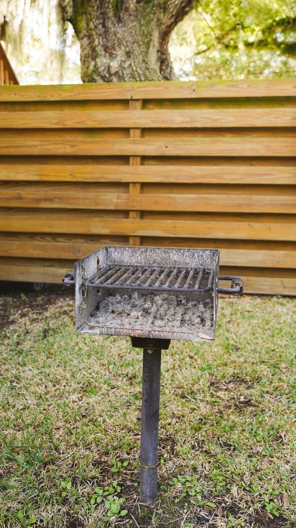 Building Photo - 14 Sanchez Ave