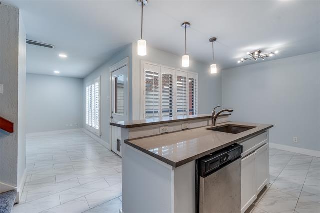 Building Photo - 3935 Buena Vista St