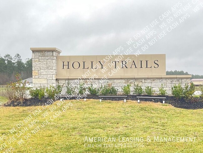 Building Photo - 1585 Holly Trails