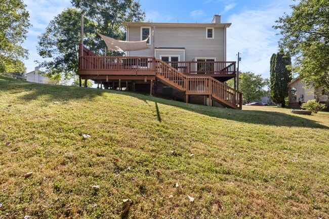 Building Photo - 383 Bosca Ct