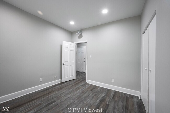 Building Photo - 2060 N Delaware St