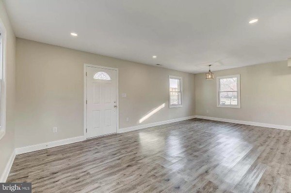 Building Photo - 1209 Greystone Rd