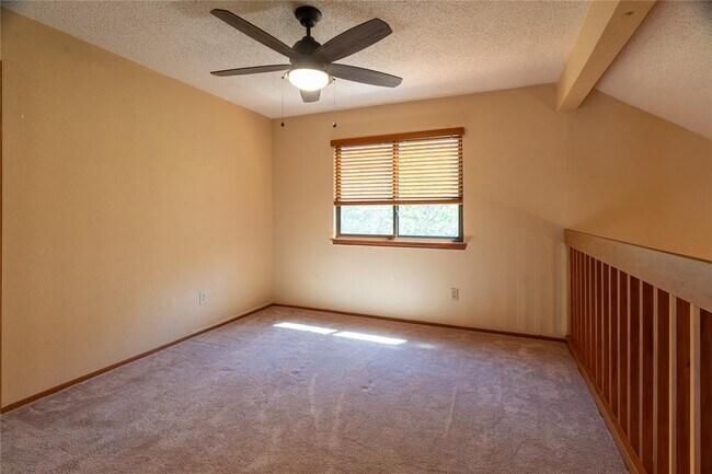 Building Photo - 12710 Timberside Dr