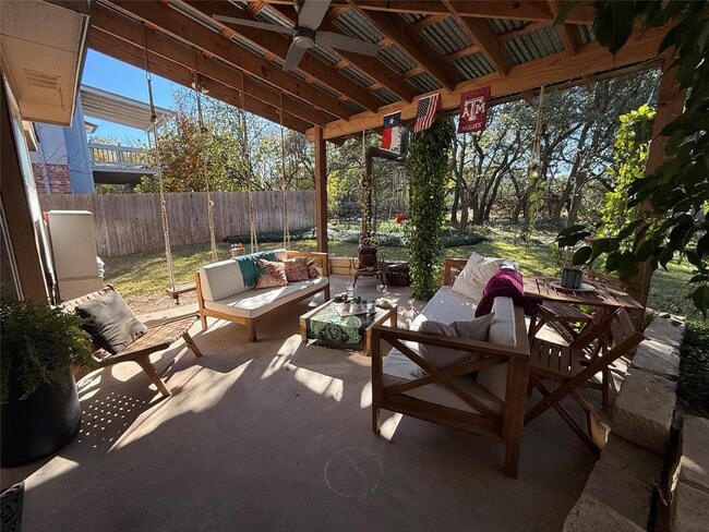 Building Photo - 1307 Rockridge St