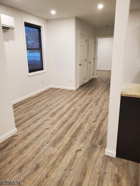 Building Photo - 530 Ringwood Ave