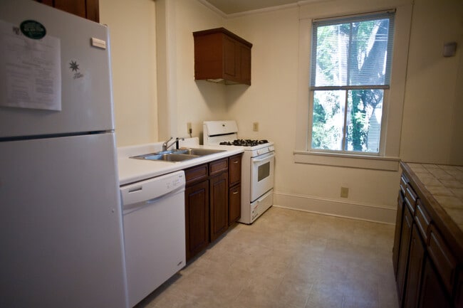 Building Photo - Live in a historic 4-bedroom (possible 5 bedroom)house near UNC - Cameron-McCauley Historic Distr...