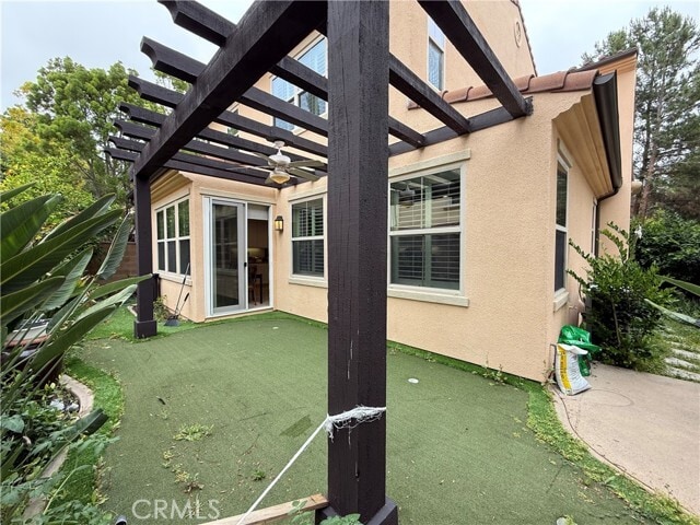 Building Photo - 120 Pendant