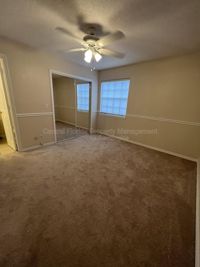 Building Photo - 954 Forest Ridge Ct