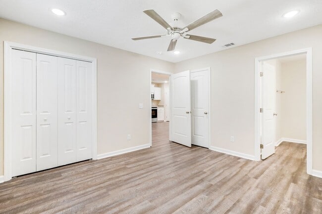 Building Photo - 3bd 2ba HOME FOR RENT!