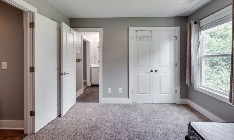 Building Photo - 3813 Dr Walter S Davis Blvd