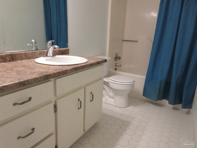 Building Photo - 5060 Saints Ln