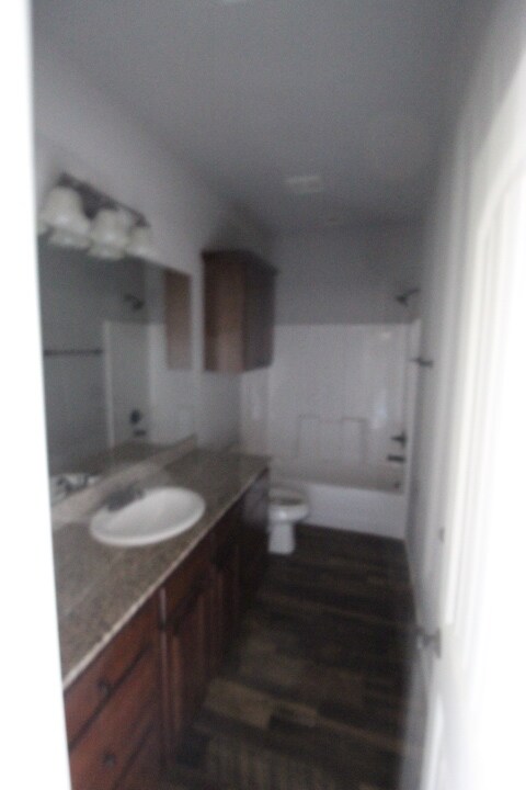 Building Photo - 20659 Landmark Dr