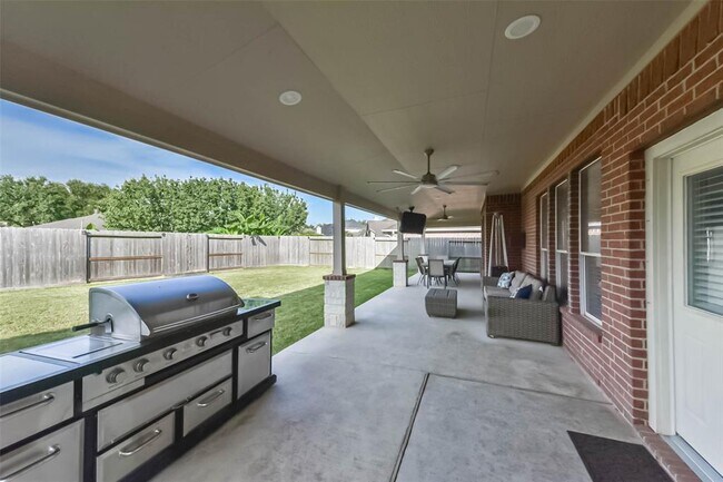 Building Photo - 2812 Chinaberry Park Ln