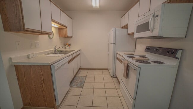Interior Photo - Evans Place 2