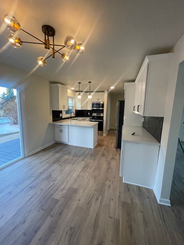 Building Photo - 5965 Teakwood Dr