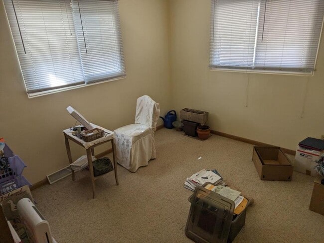 Building Photo - 1 James Pl