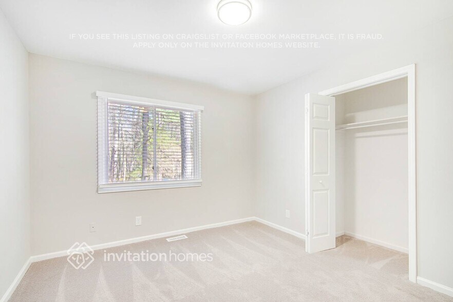 Building Photo - 16 Sunrise Pl