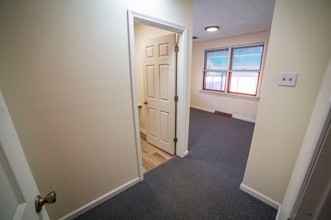 Building Photo - 2336 122nd St