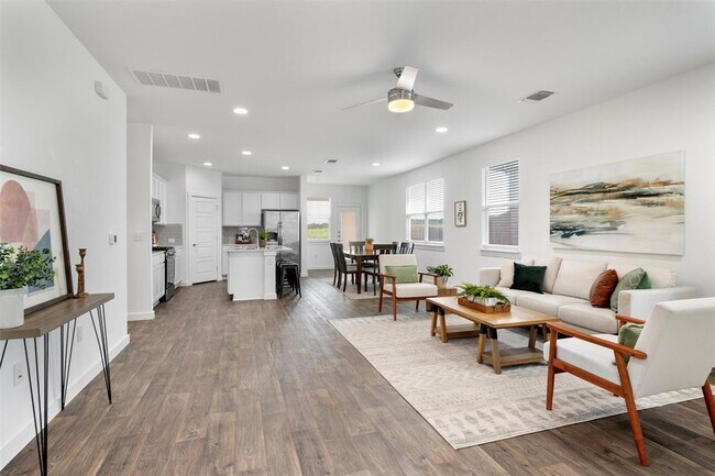 Building Photo - 13609 Baileyfield Dr