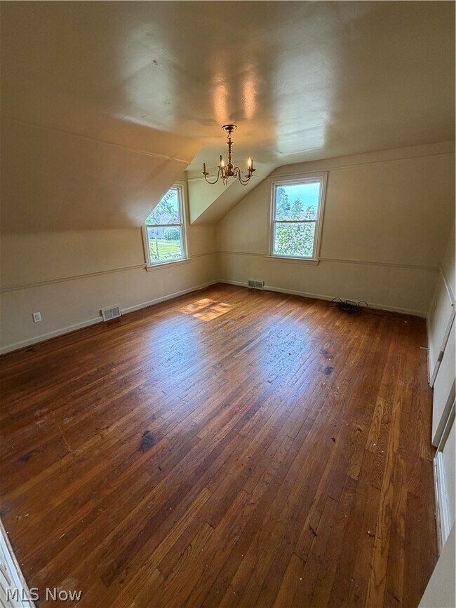 Building Photo - 480 Francisca Ave
