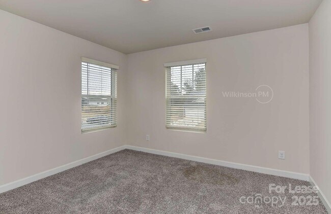 Building Photo - 4104 Armstrong Farm Dr