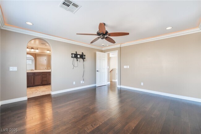 Building Photo - 9906 Stiges St