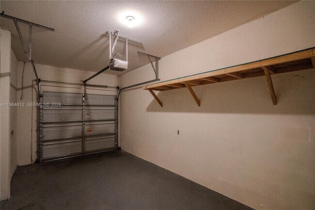 Building Photo - 6708 Eagle Feather Dr