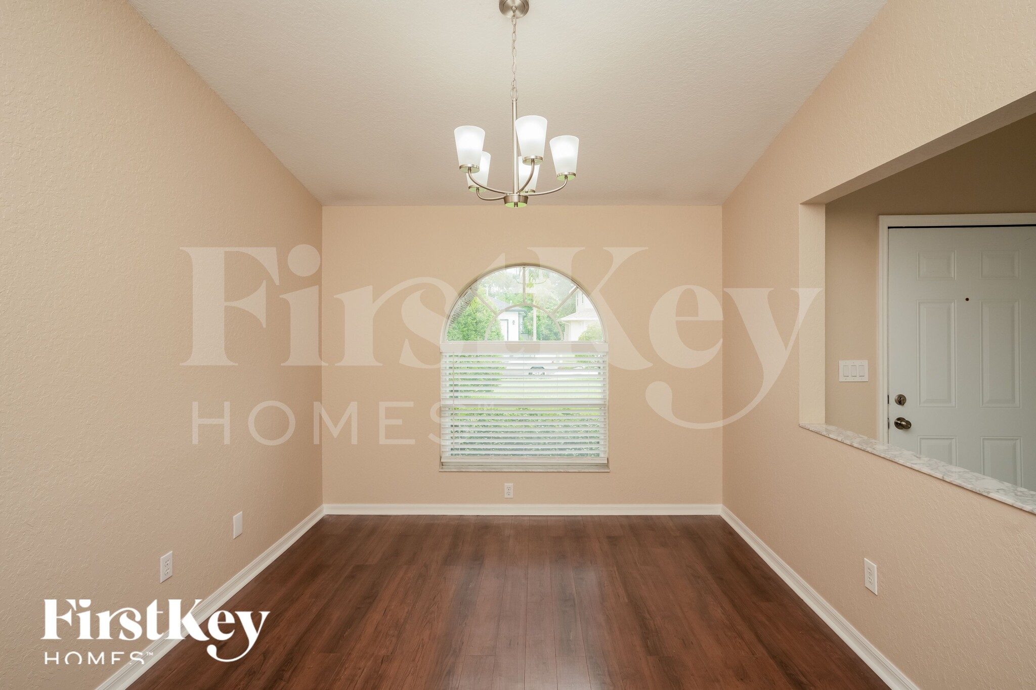 Building Photo - 1410 Alexander Way