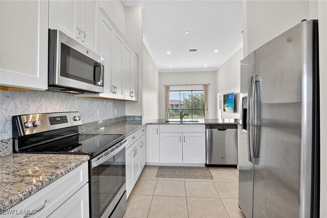 Building Photo - 9386 Pocida Ct