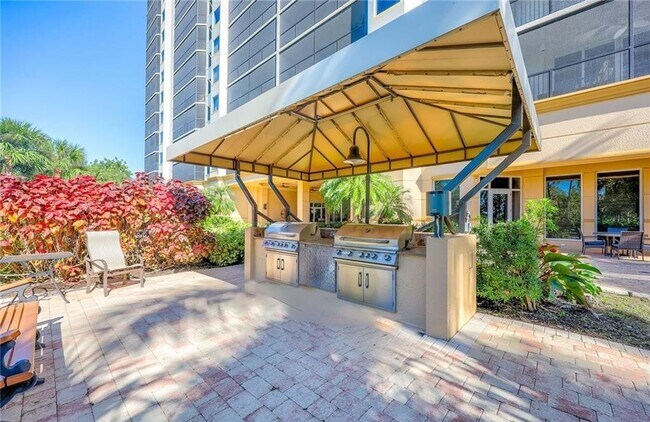 Building Photo - 1065 Borghese Ln