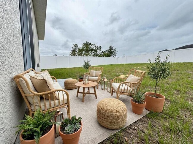 Building Photo - 6142 SW 154th Place Rd