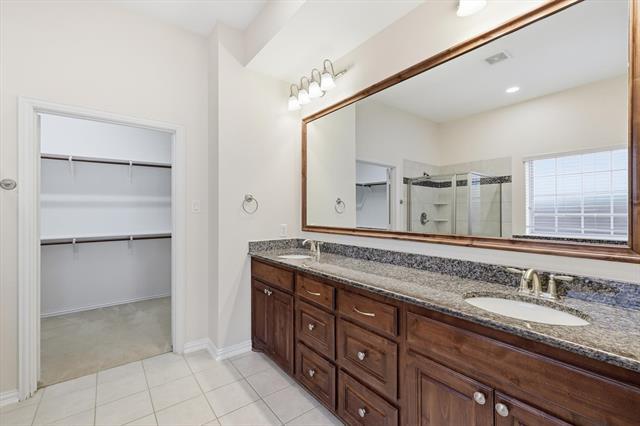 Building Photo - 304 Sir Brine Dr