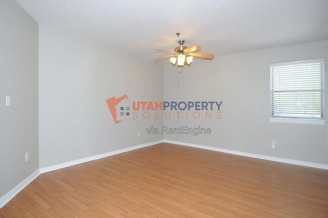 Building Photo - 960 E 100 S