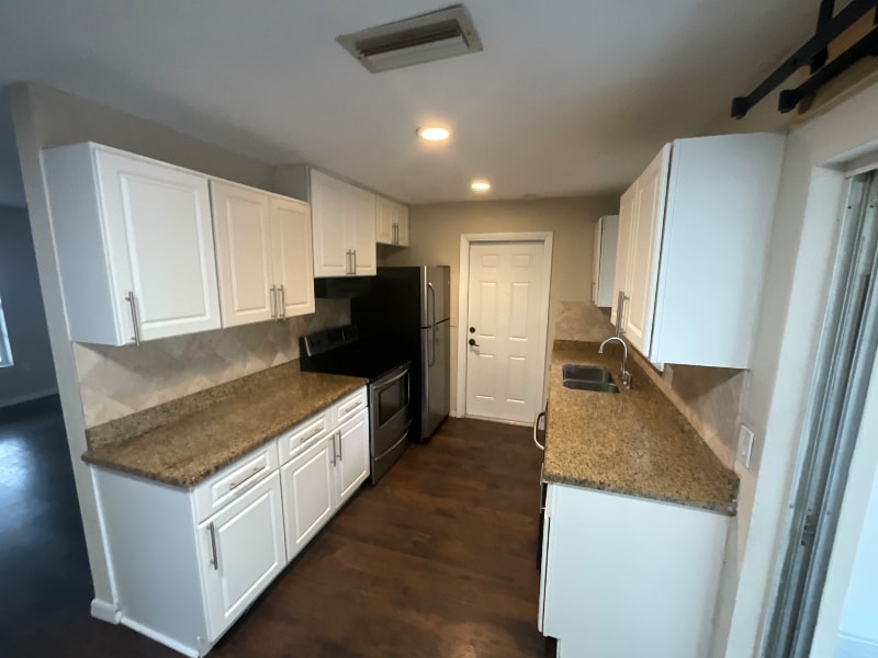 Building Photo - 11455 72nd Terrace N