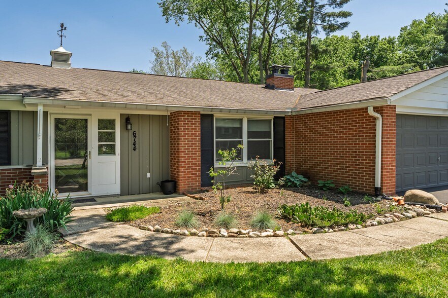 Building Photo - 6744 Merwin Pl