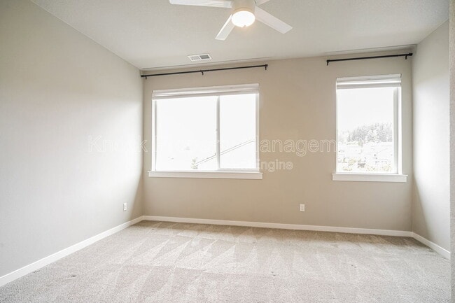 Building Photo - 17346 SW Kite Ln