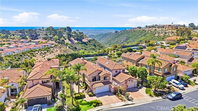 Building Photo - 31398 Isle Vista