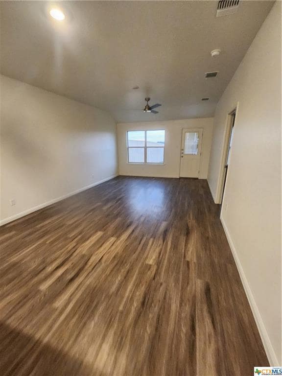 Building Photo - 5911 Betty Lou Dr
