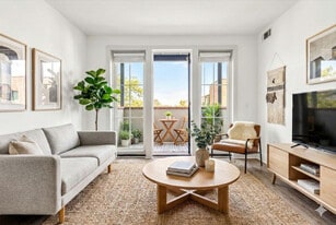 Building Photo - The Lowe