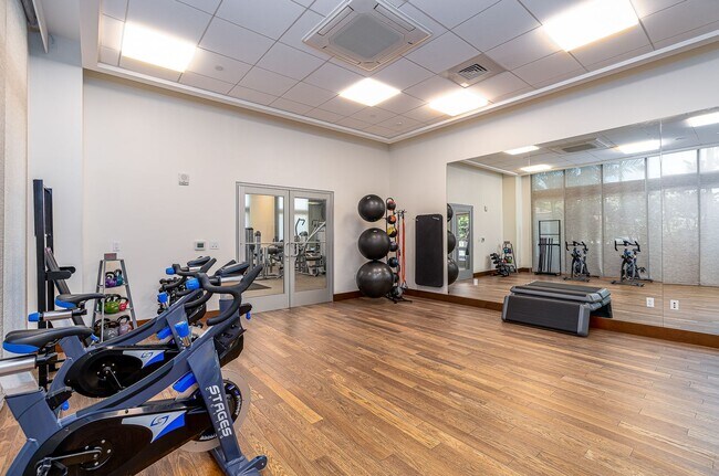 Building Photo - Stylish 1-Bedroom Unit at THE COLLECTION w...