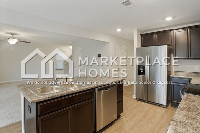 Building Photo - 98 Dunnoman Dr