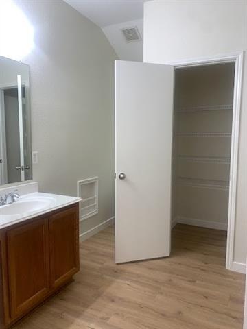 Building Photo - 3705 Palm Dr