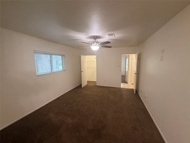 Building Photo - 3214 Big Spruce Dr