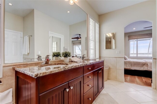 Building Photo - 218 Sand Key Estates Dr